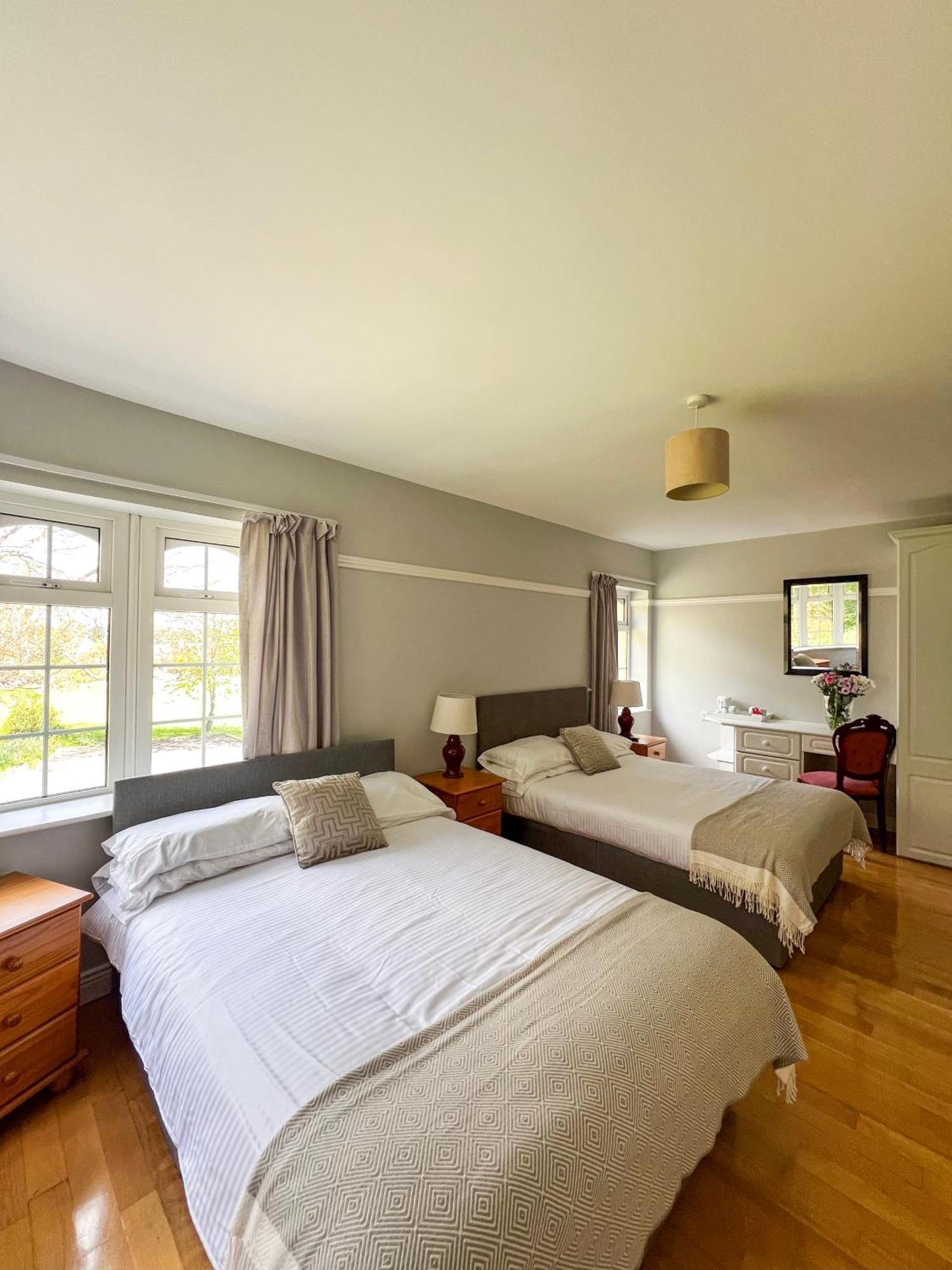 Woodville Lodge Guesthouse キラーニー エクステリア 写真