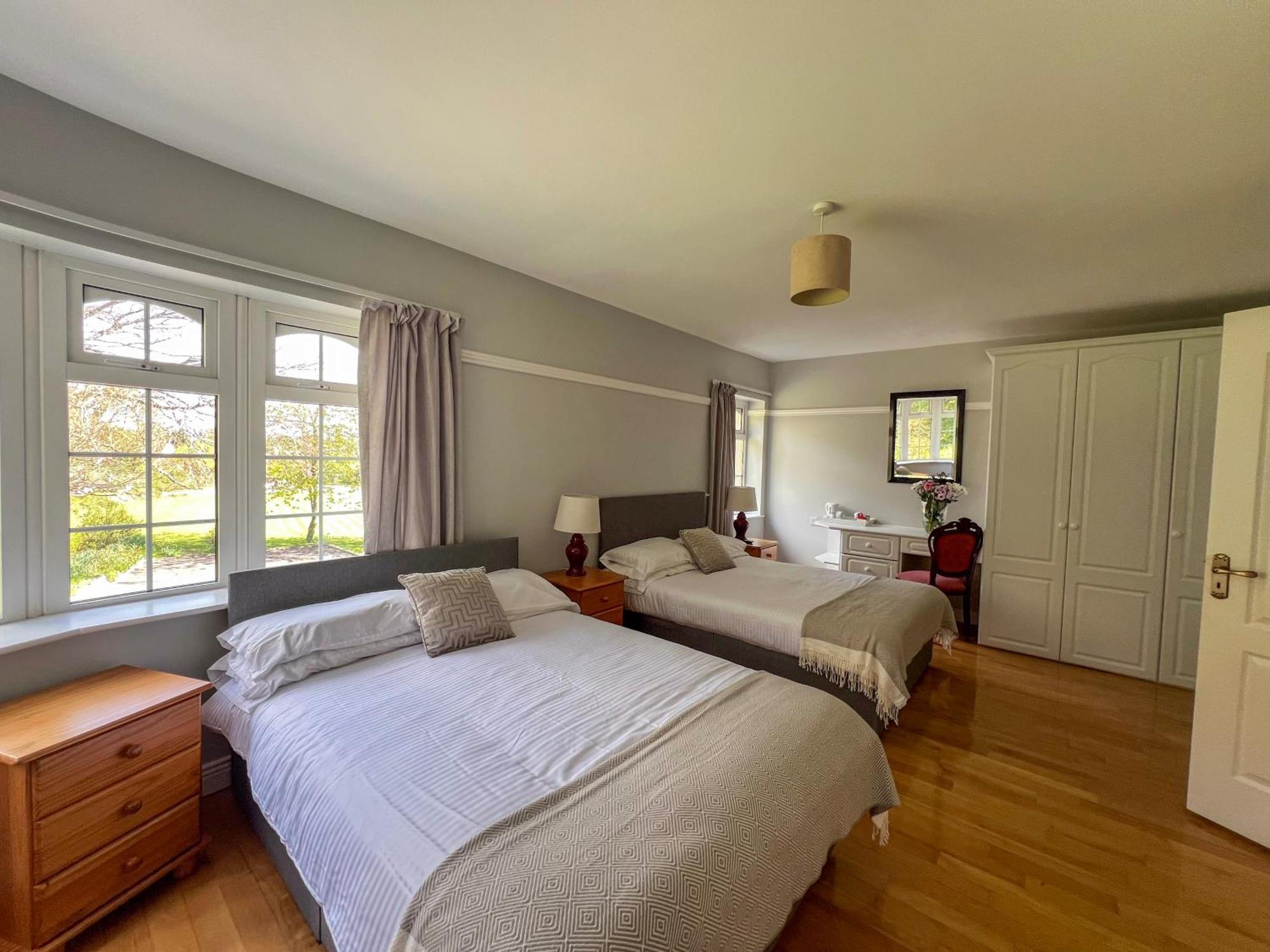 Woodville Lodge Guesthouse キラーニー エクステリア 写真