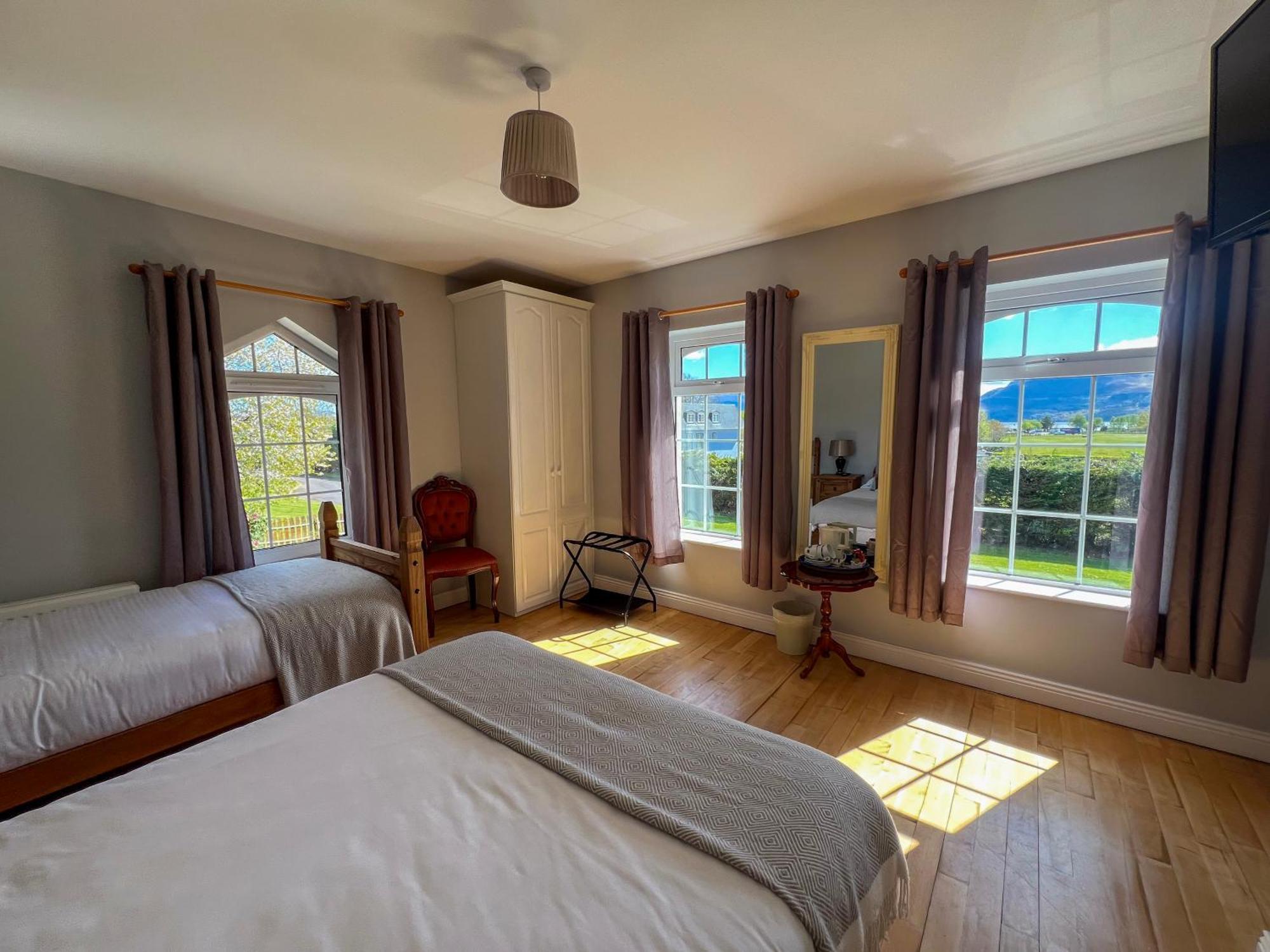 Woodville Lodge Guesthouse キラーニー エクステリア 写真